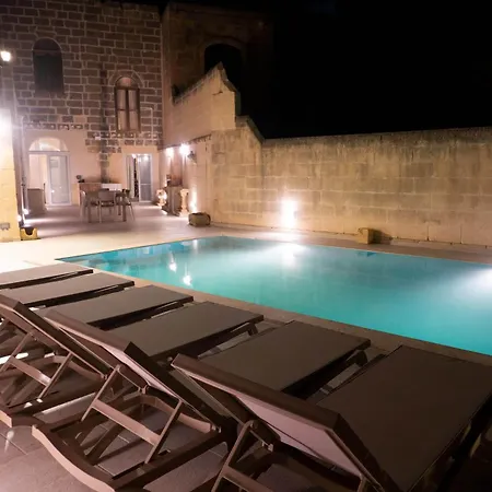 Surwig Vacation Townhouse Villa Kercem Exterior photo